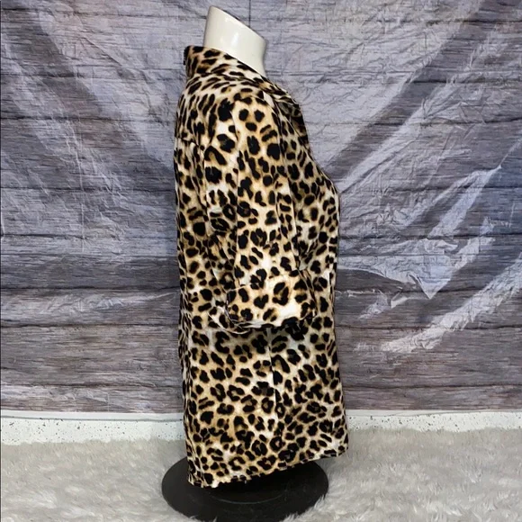7th Avenue Design Studio New York & Company Leopard Print Button Down Top - Picture 4 of 8